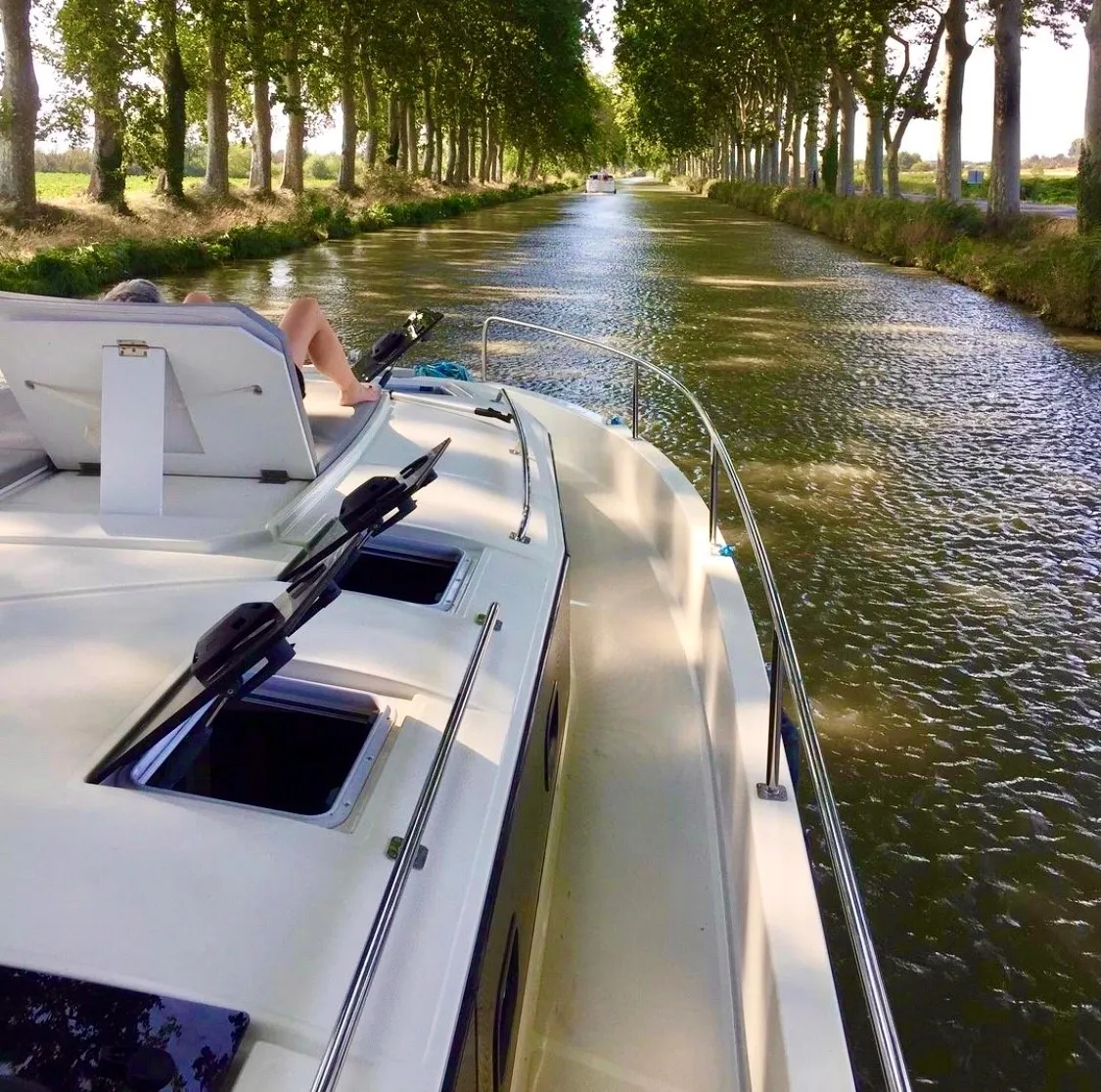 Floating on the Canal du Midi! A barge holiday extraordinaire 😍