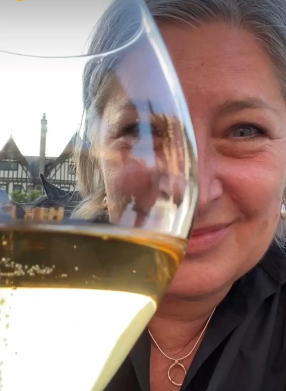 Empowering women one champers at a time!
