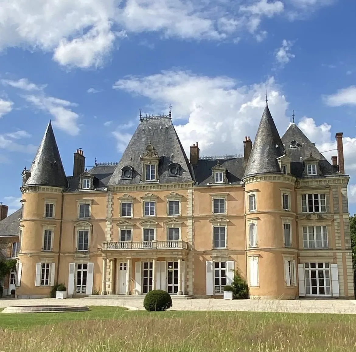 Château de la Carrière… the perfect escape